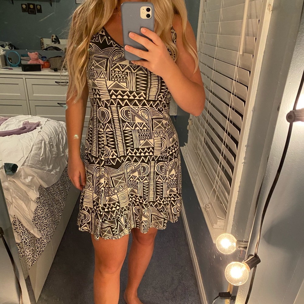 billabong • dress ⭐️FREE SHIPPING⭐️